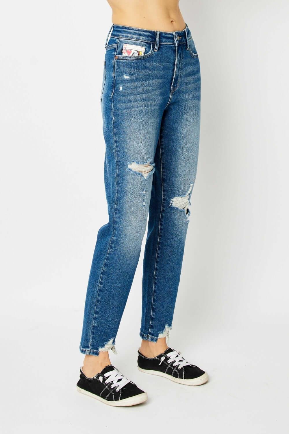 Judy Blue Full Size Queen Of Hearts Coin Pocket BF Jeans - Clothes For Her Online Store
