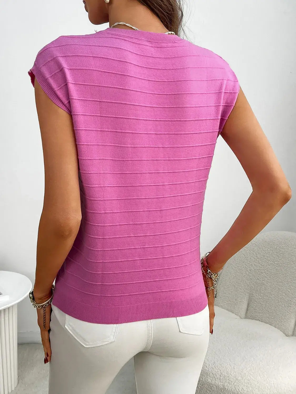 Round Neck Cap Sleeve Knit Top