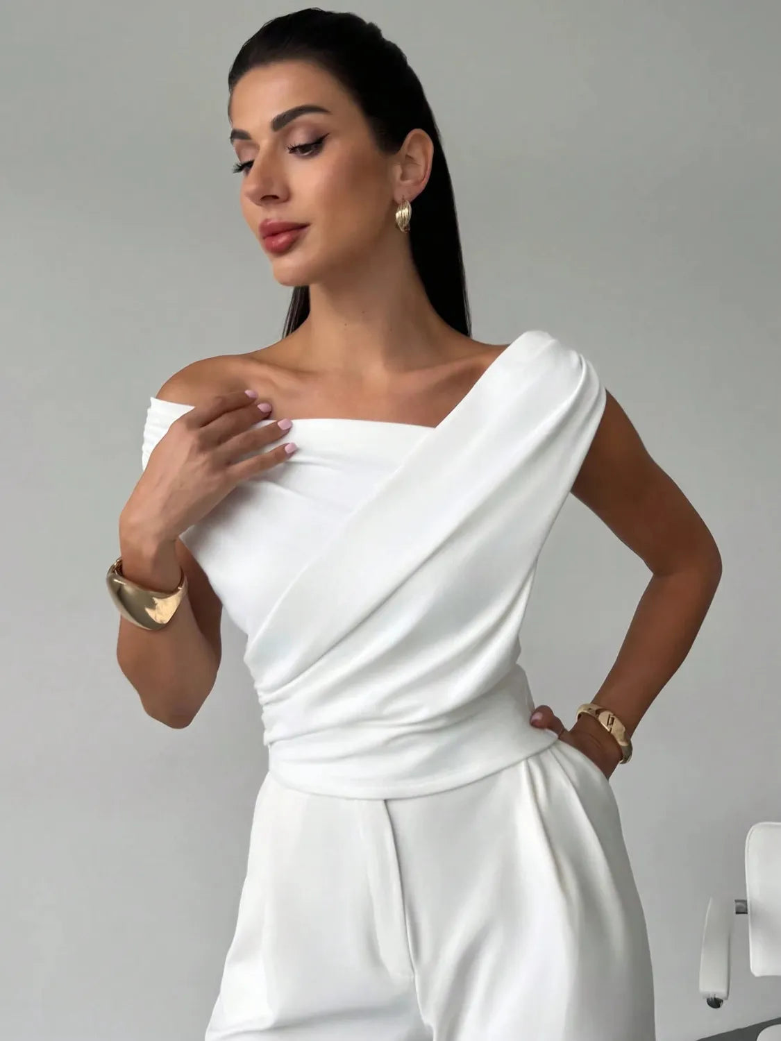 Asymmetrical Ruched Short Sleeve Top