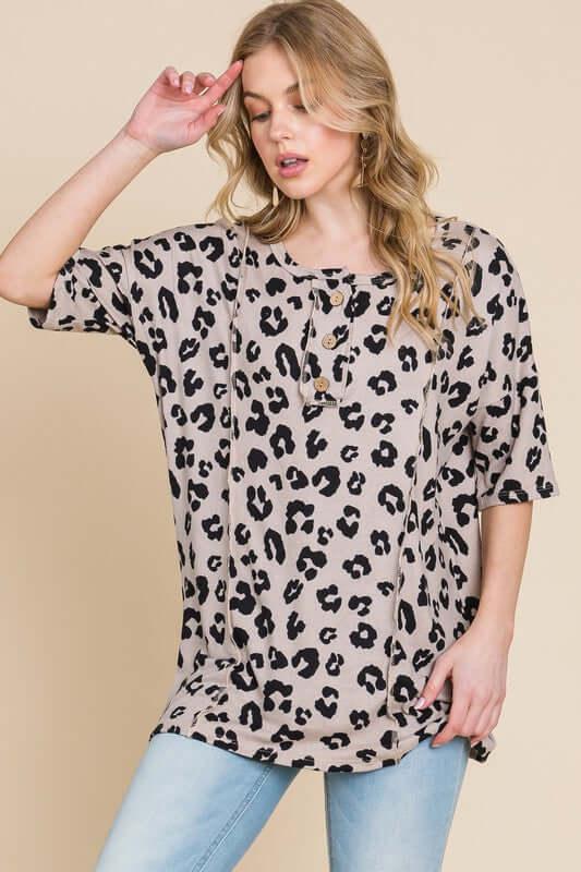 BOMBOM Button Detail Exposed Seam Leopard Half Sleeve Top - Clothes For Her Online Store