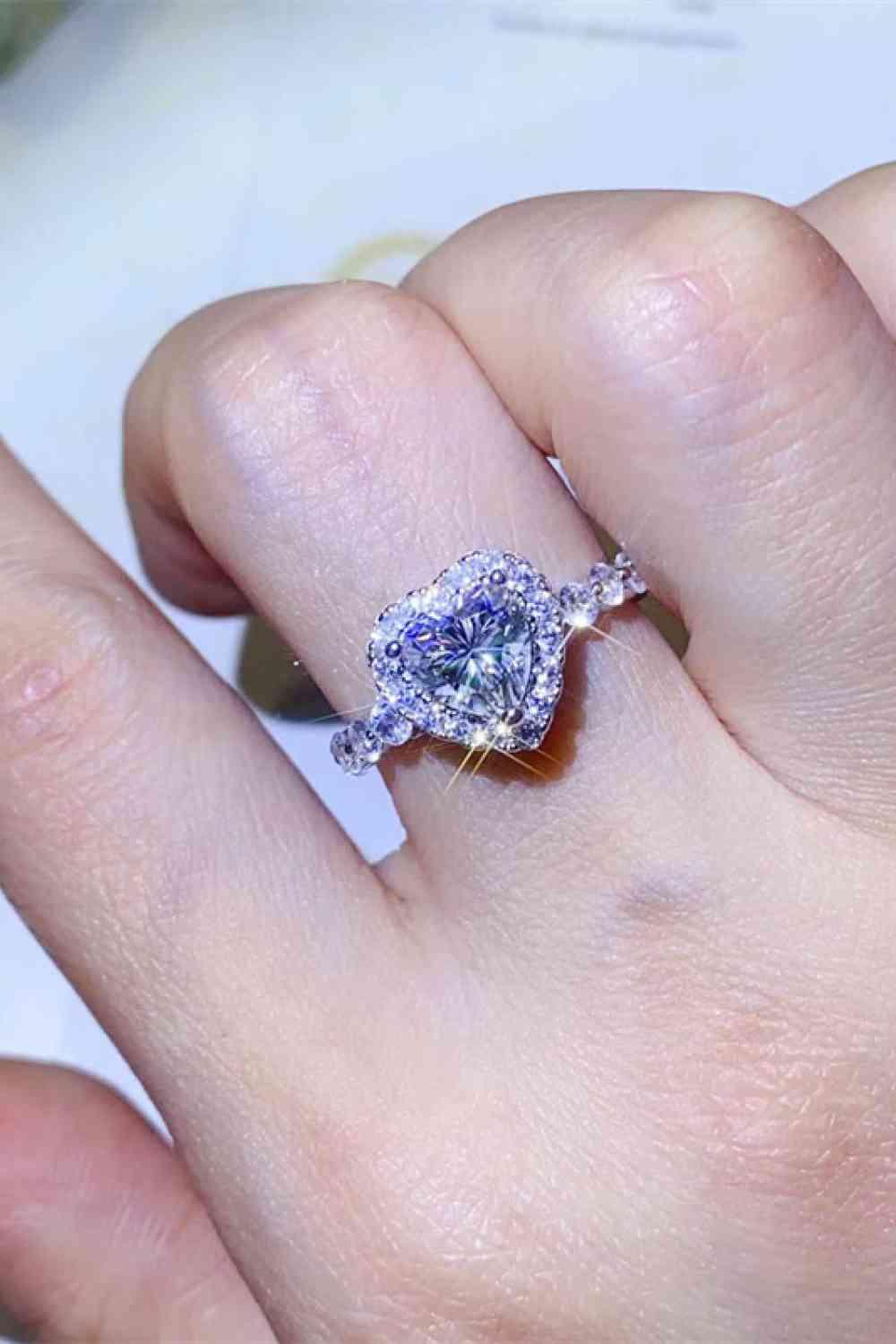 1 Carat Moissanite Heart Ring - Clothes For Her Online Store