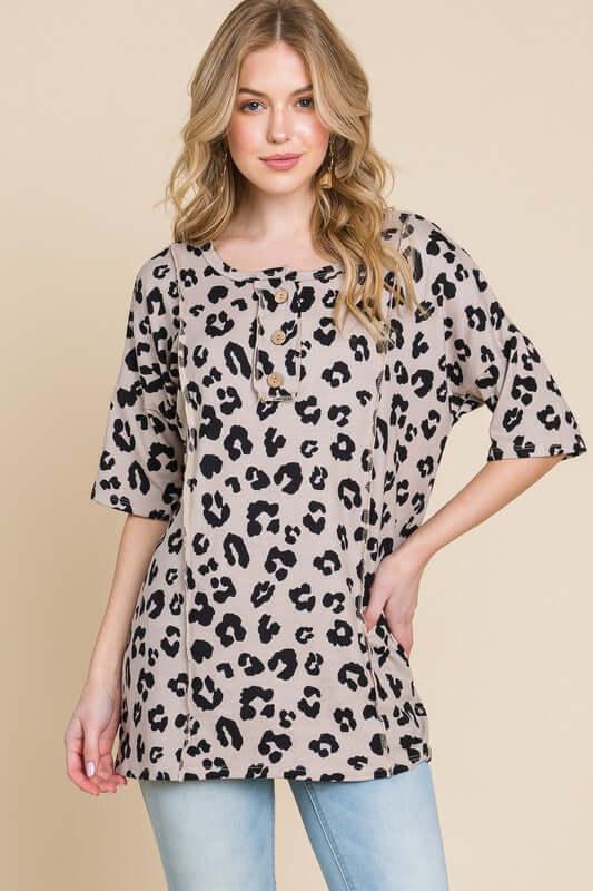 BOMBOM Button Detail Exposed Seam Leopard Half Sleeve Top - Clothes For Her Online Store