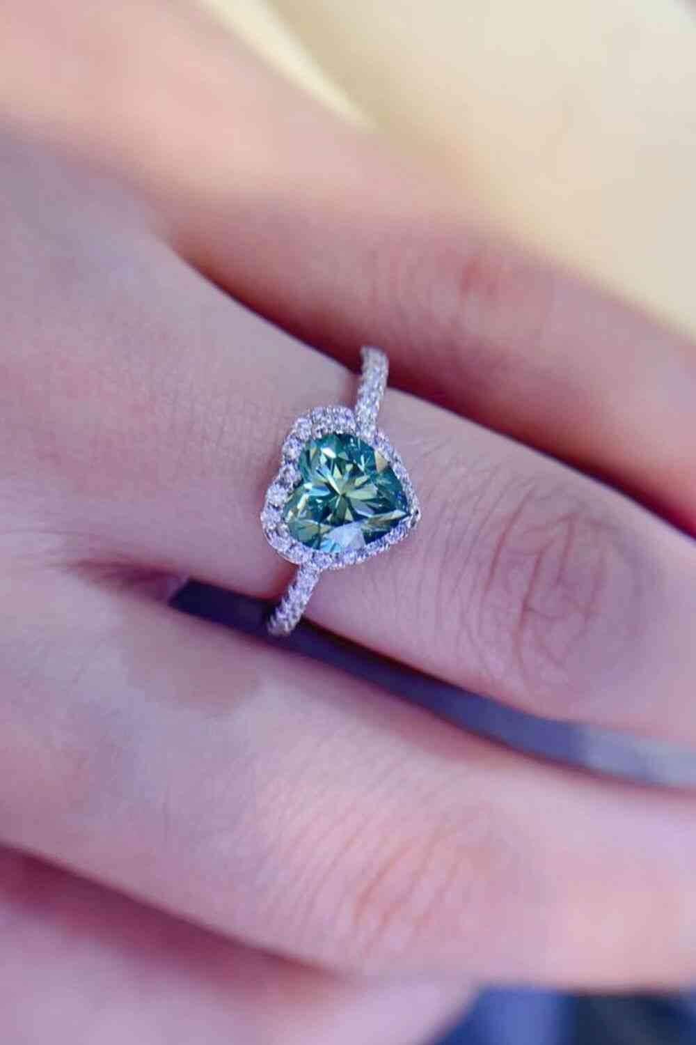 1-Carat Moissanite Heart Ring - Clothes For Her Online Store