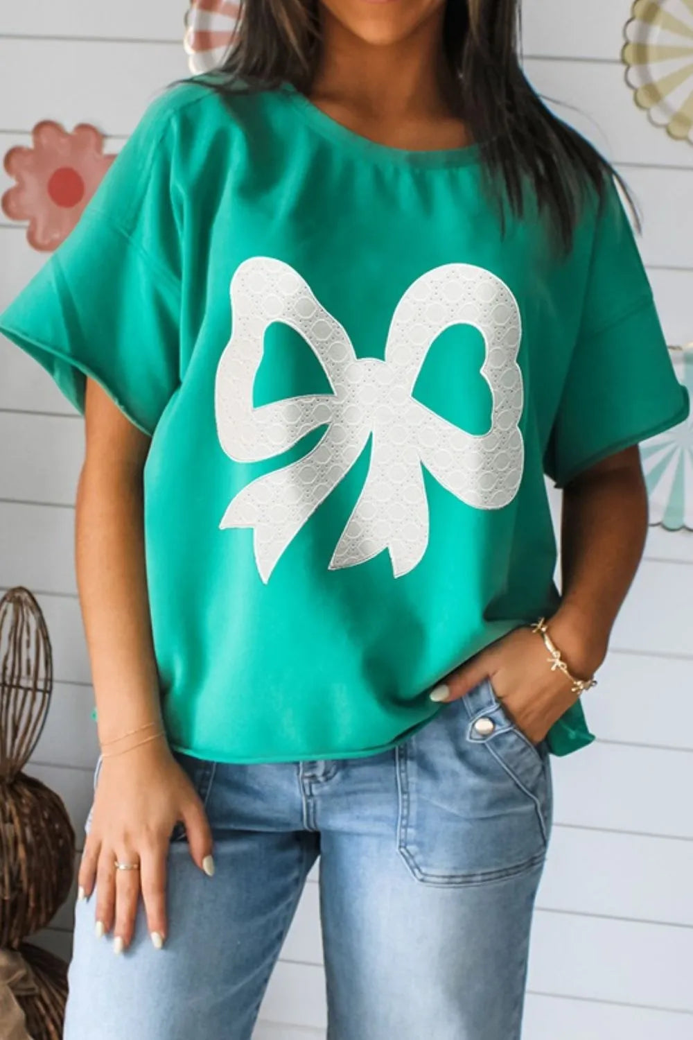 Bow Graphic Short Sleeve T-Shirt