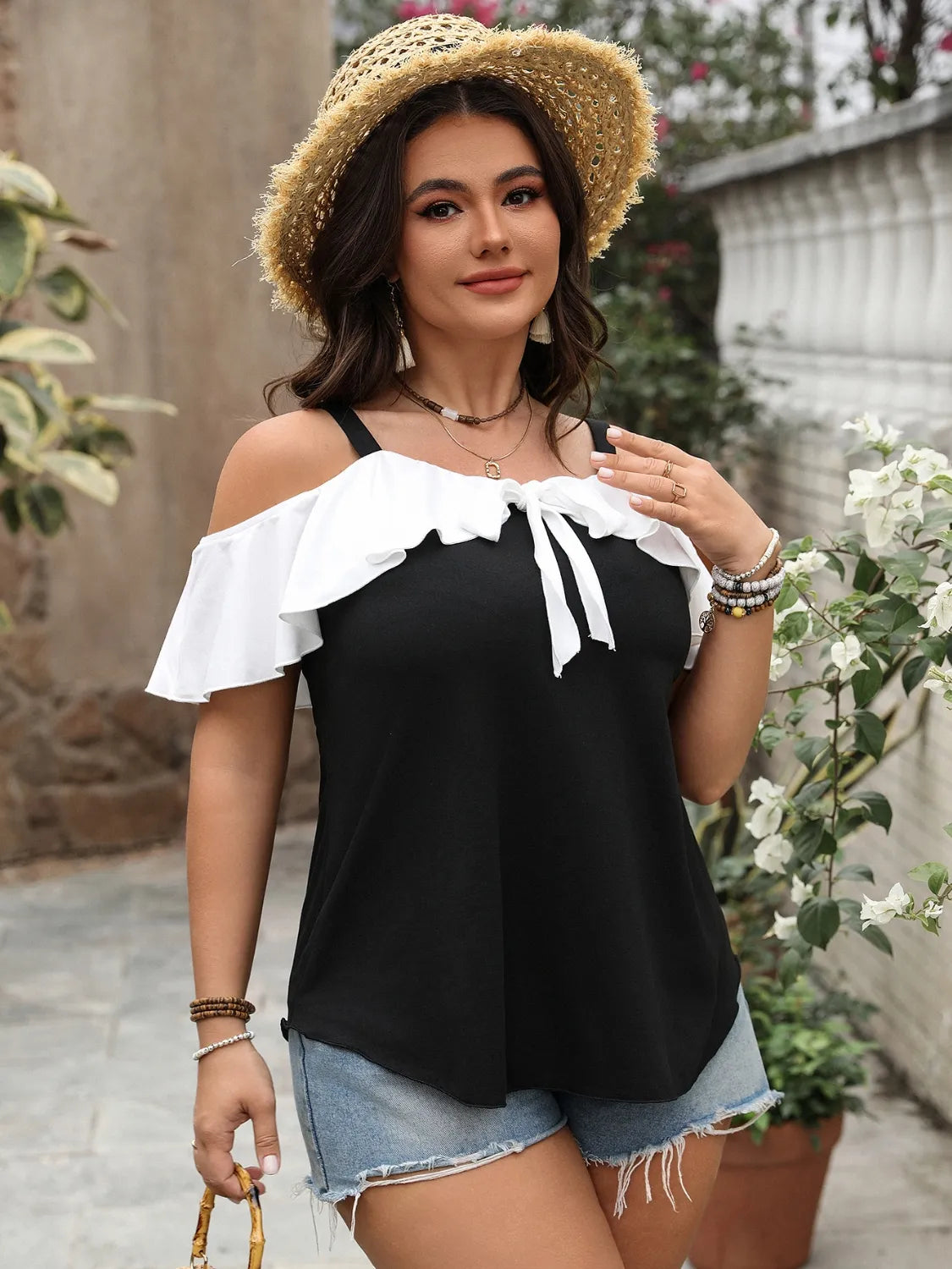 Plus Size Ruffled Contrast Short Sleeve Blouse