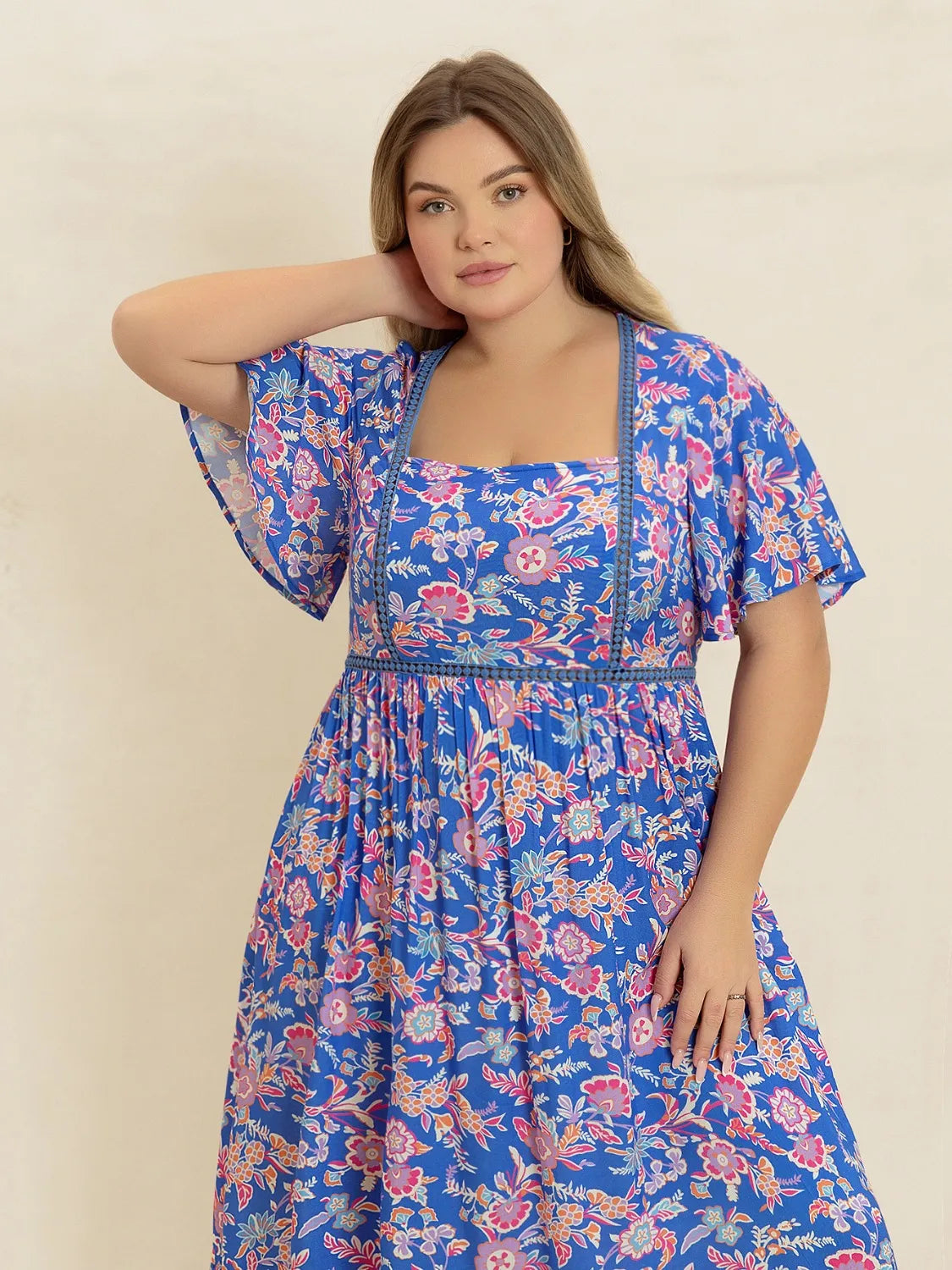 Plus Size Ruched Printed Short Sleeve Dress