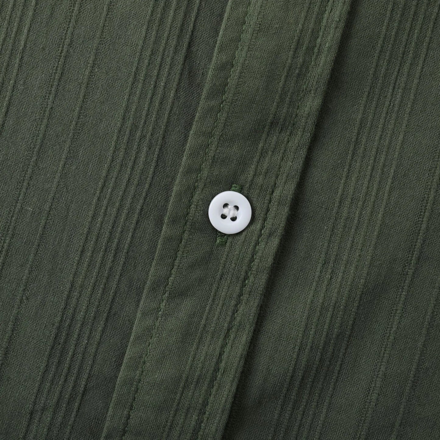 Men's Short Sleeve Button Down Shirt with Chest Pocket