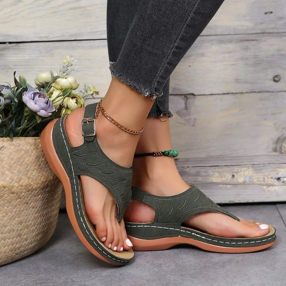 Toe Post Platform Sandals