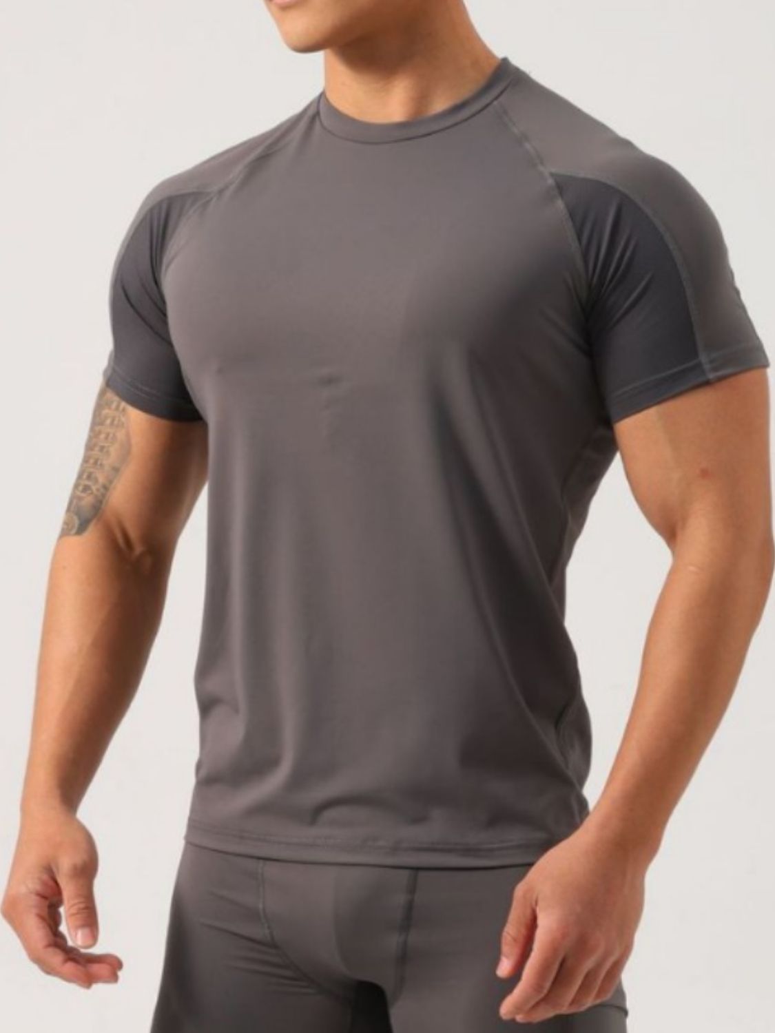 Men's Plus Size Round Neck Short Sleeve T-Shirt