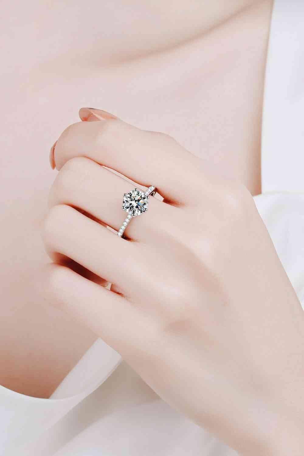 925 Sterling Silver 2 Carat Moissanite Ring - Clothes For Her Online Store