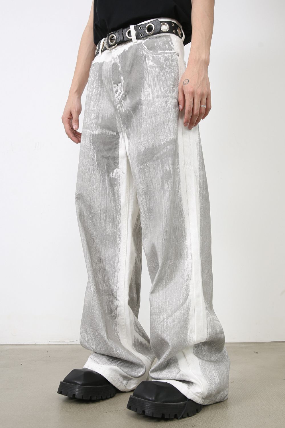 Men's Contrast Wide Leg Jeans - Clothes For Her Online Store