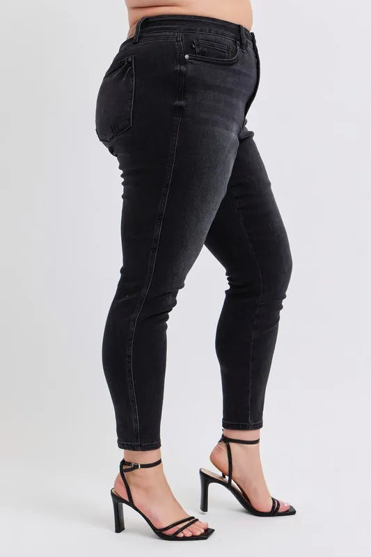 Judy Blue Full Size Midi Rise Tummy Control Skinny Jeans Plus Size