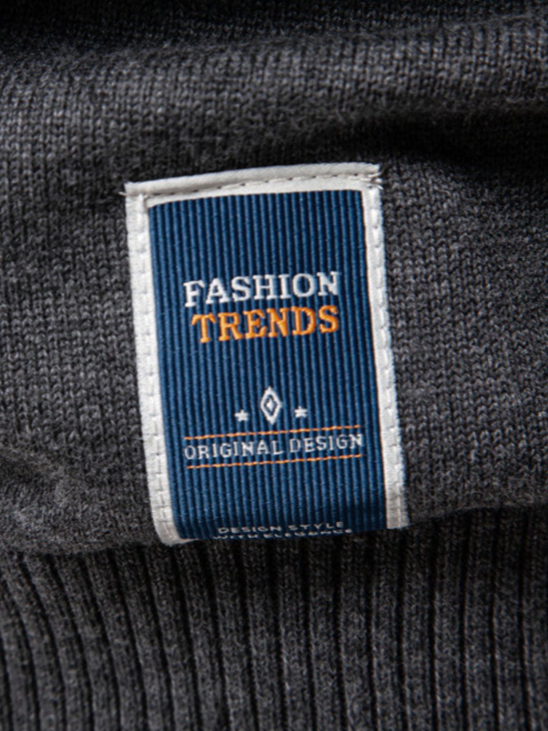 Men's Round Neck Long Sleeve Sweater - Clothes For Her Online Store