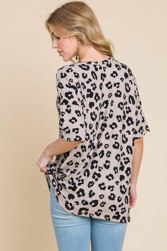 BOMBOM Button Detail Exposed Seam Leopard Half Sleeve Top - Clothes For Her Online Store