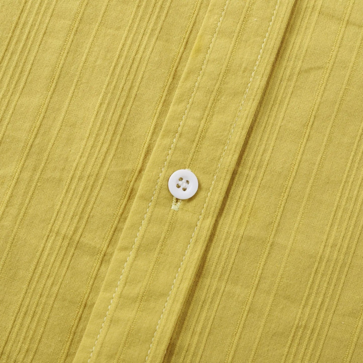 Men's Short Sleeve Button Down Shirt with Chest Pocket