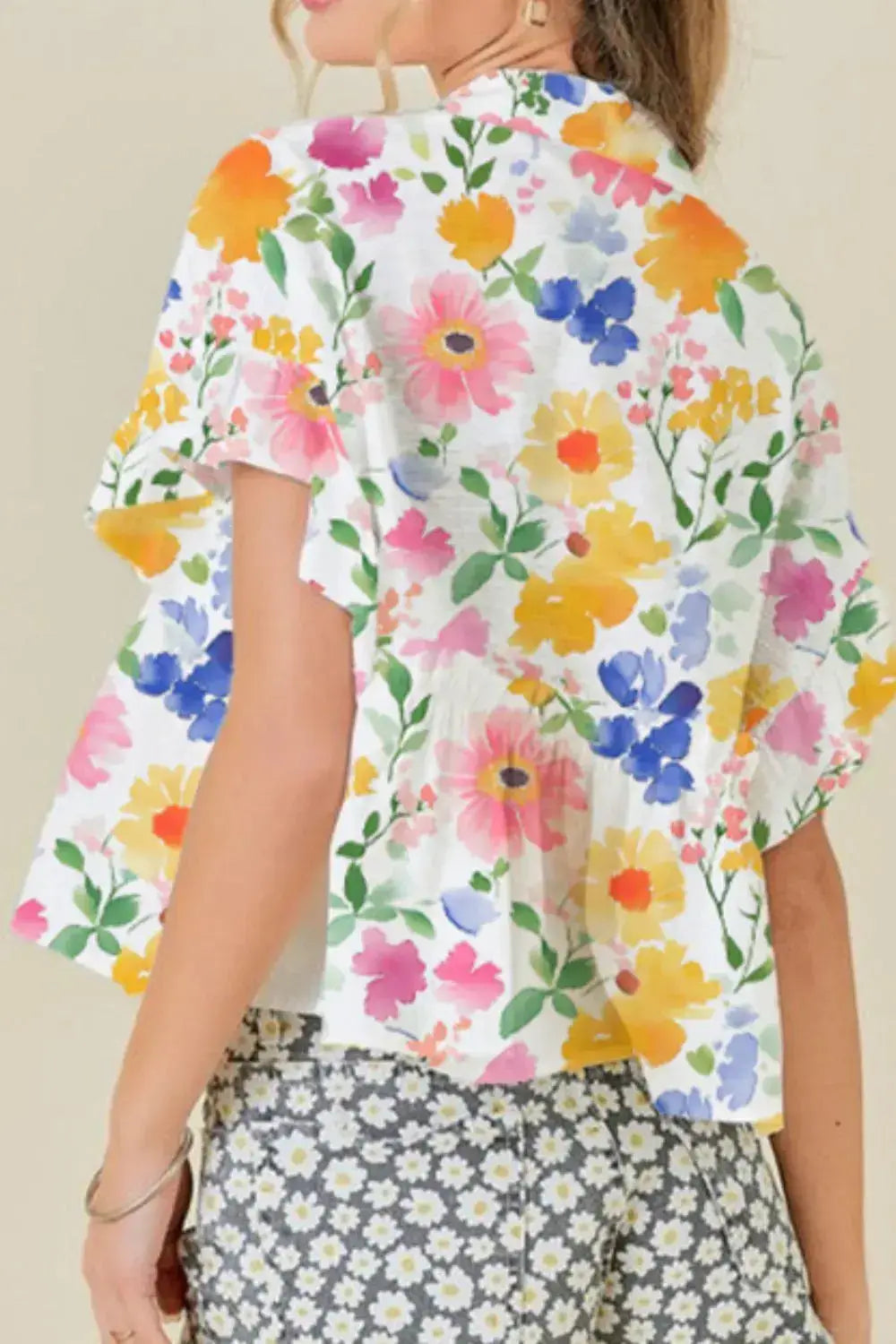 Floral Boxy Fit Ruffled Short Sleeve Blouse - Clothes For Her Online Store