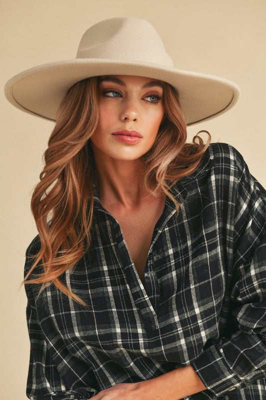 Aemi + Co Side Slit High-Low Plaid Long Sleeve Polo Shirt - Clothes For Her Online Store