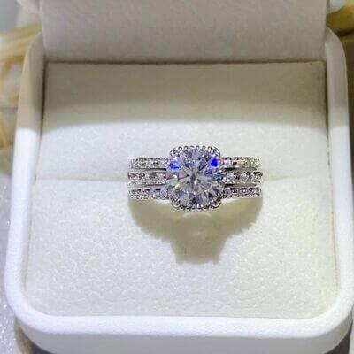 2 Carat Moissanite 925 Sterling Silver Ring - Clothes For Her Online Store