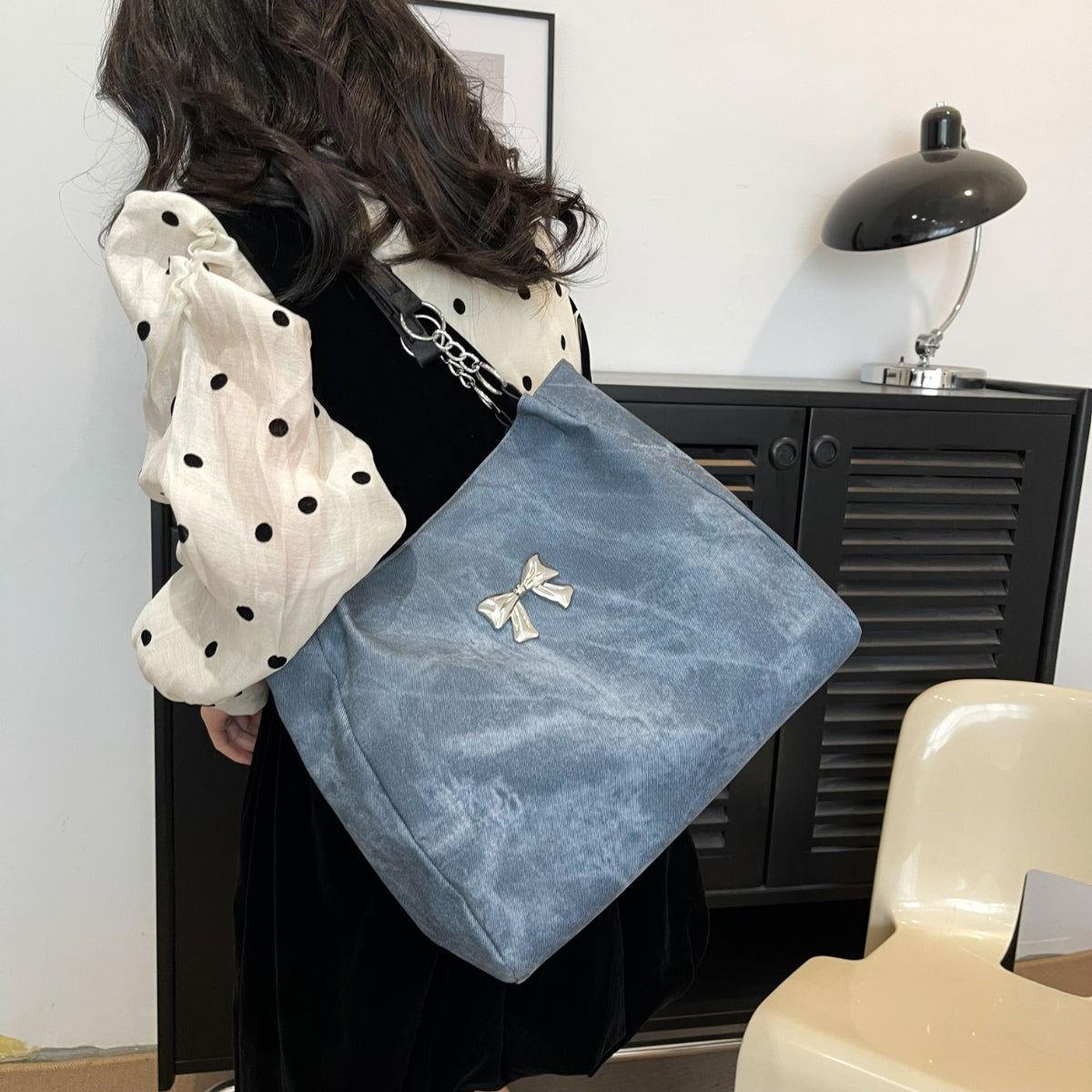 Bow Polyester Medium Tote Bag - Clothes For Her Online Store
