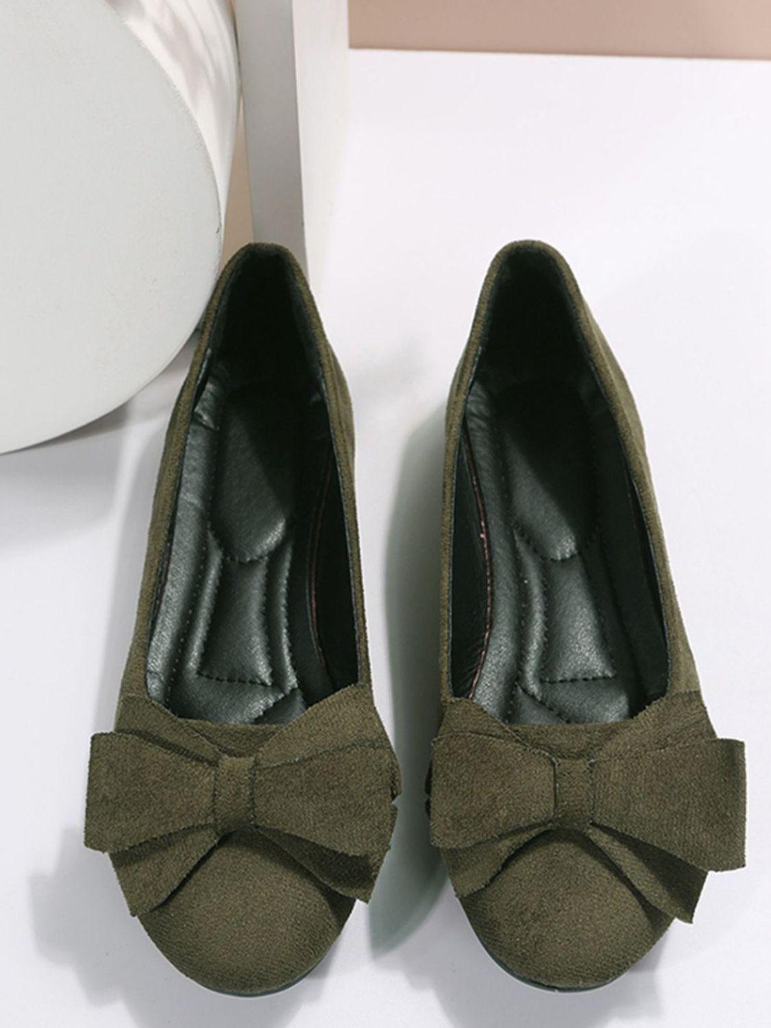 Bow Solid Color Round Toe Flat Slip-Ons - Clothes For Her Online Store