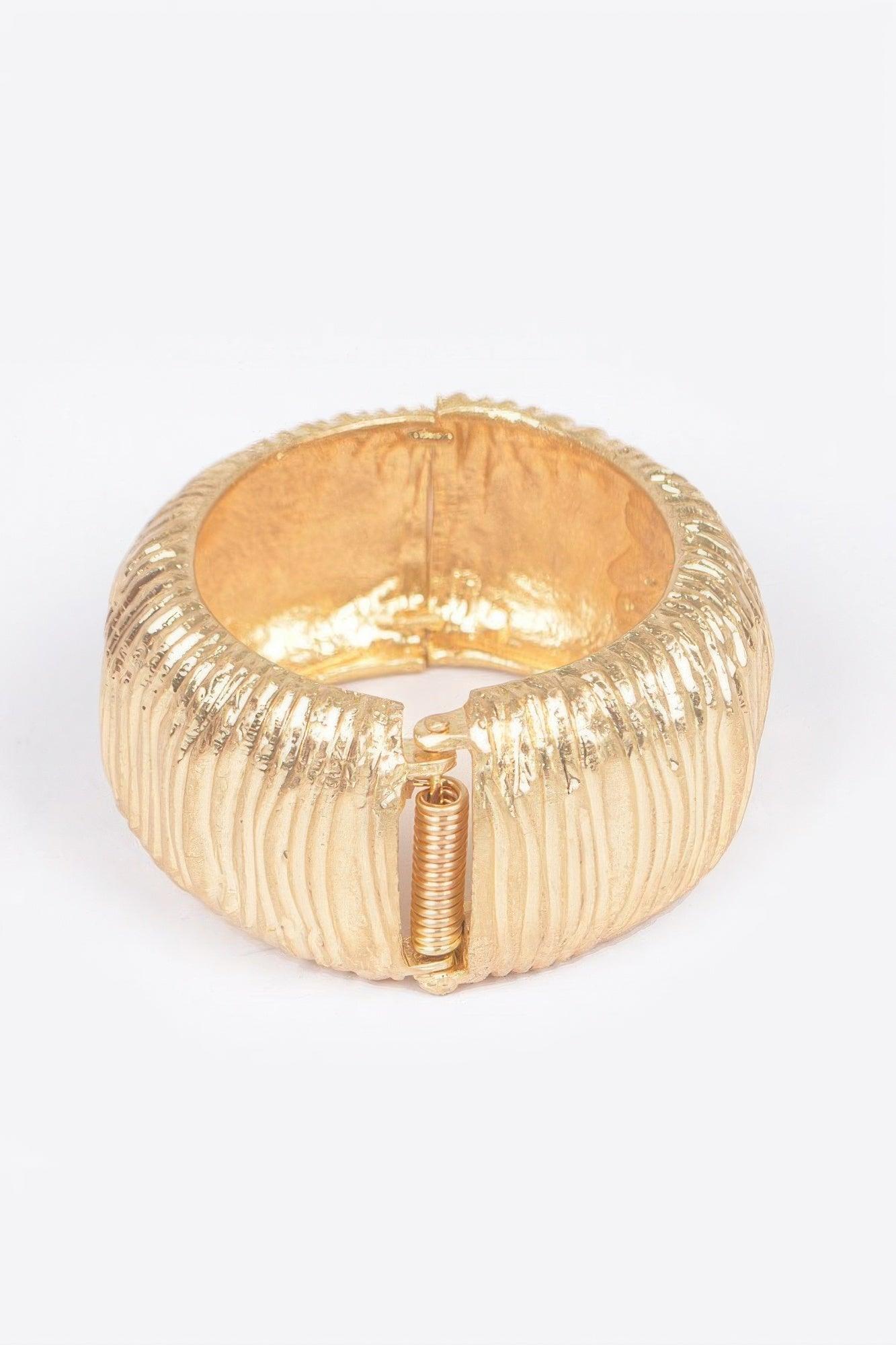 Cast Metal Spring Hinge Cuff - Clothes For Her Online Store