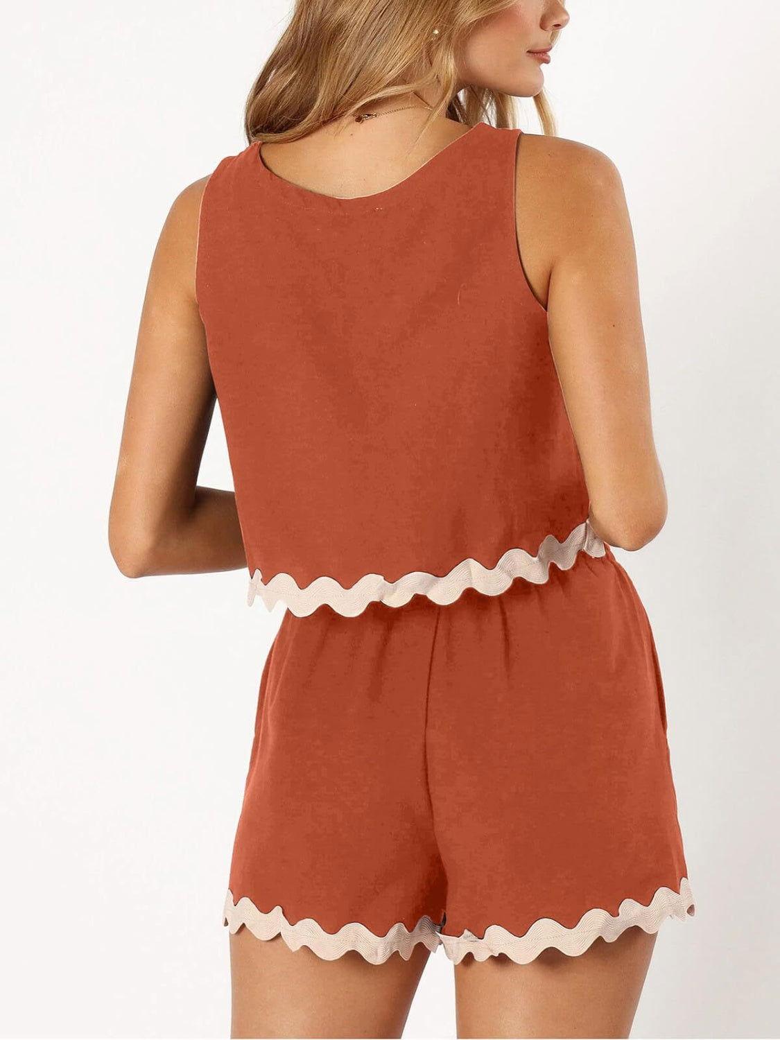 Contrast Trim Round Neck Top and Shorts Set - Clothes For Her Online Store