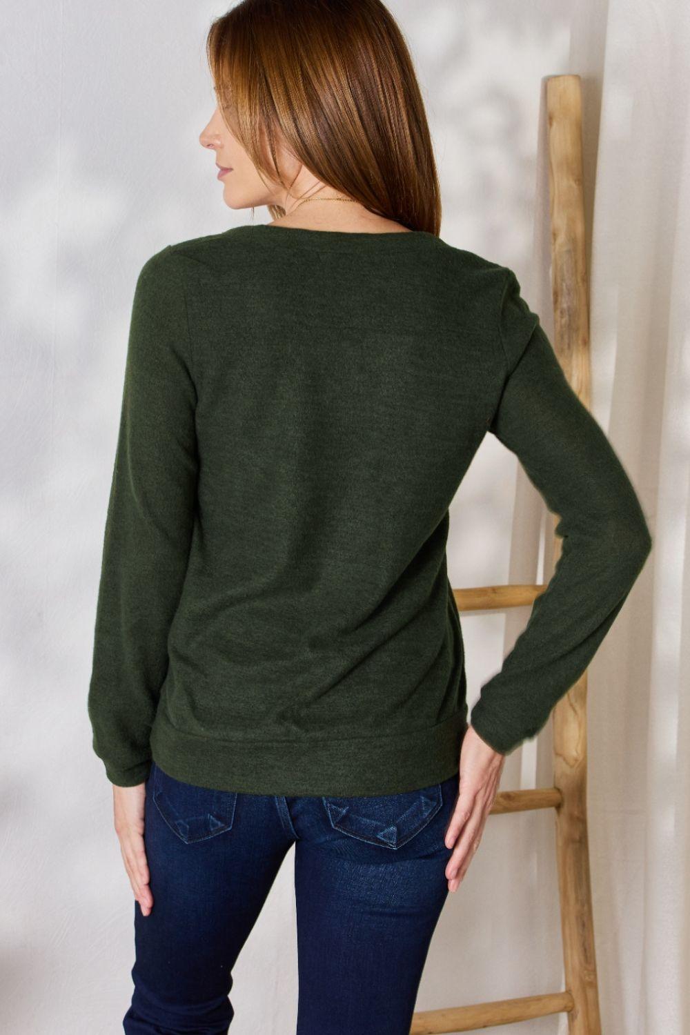 Hailey & Co Full Size Colorblock V-Neck Blouse - Clothes For Her Online Store
