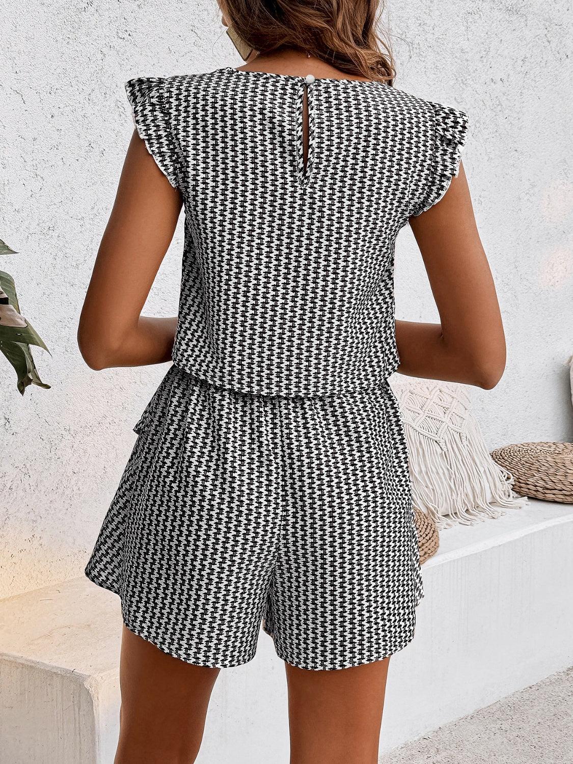 Honey Printed Round Neck Top and Layered Shorts Set - Clothes For Her Online Store