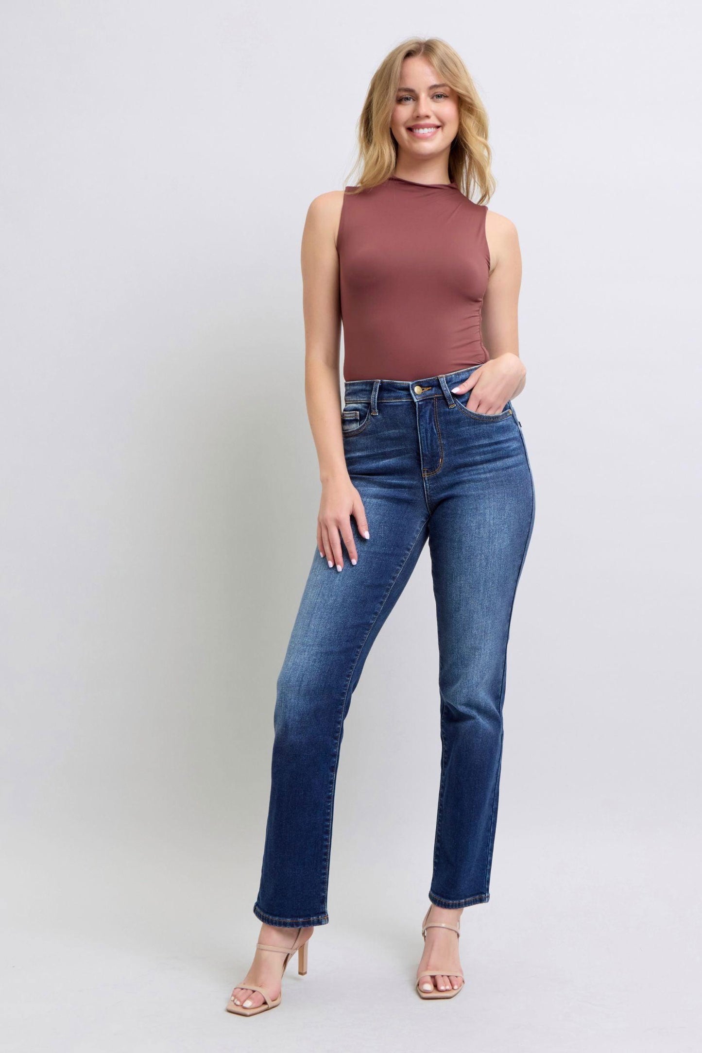 Judy Blue Full Size Washed Straight Leg Jeans with Pockets - Clothes For Her Online Store