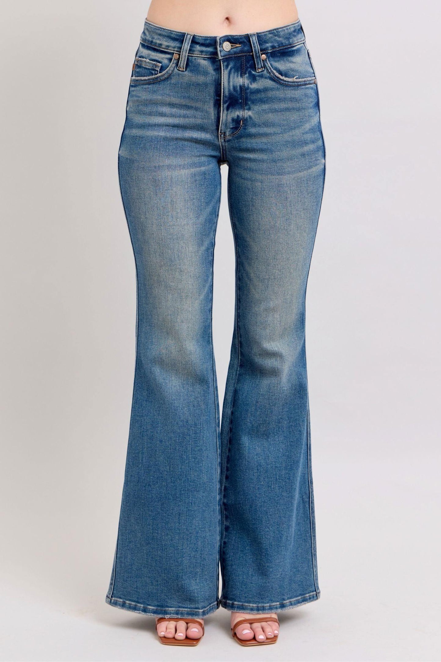 Judy Blue MR Tummy Control Vintage Wash Jeans - Clothes For Her Online Store