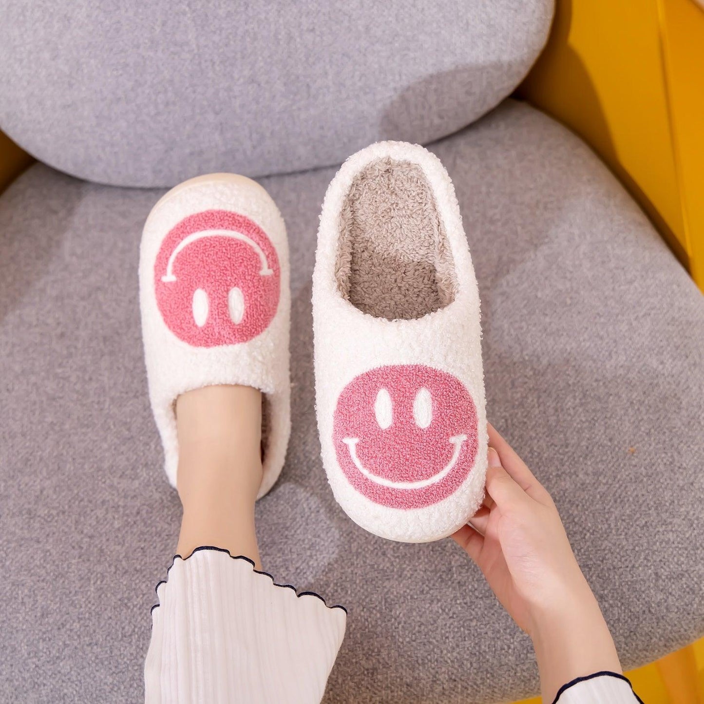 Melody Smiley Face Slippers - Clothes For Her Online Store