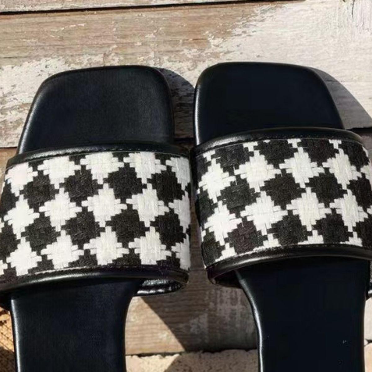 Plaid Open Toe Flat Sandals - Clothes For Her Online Store