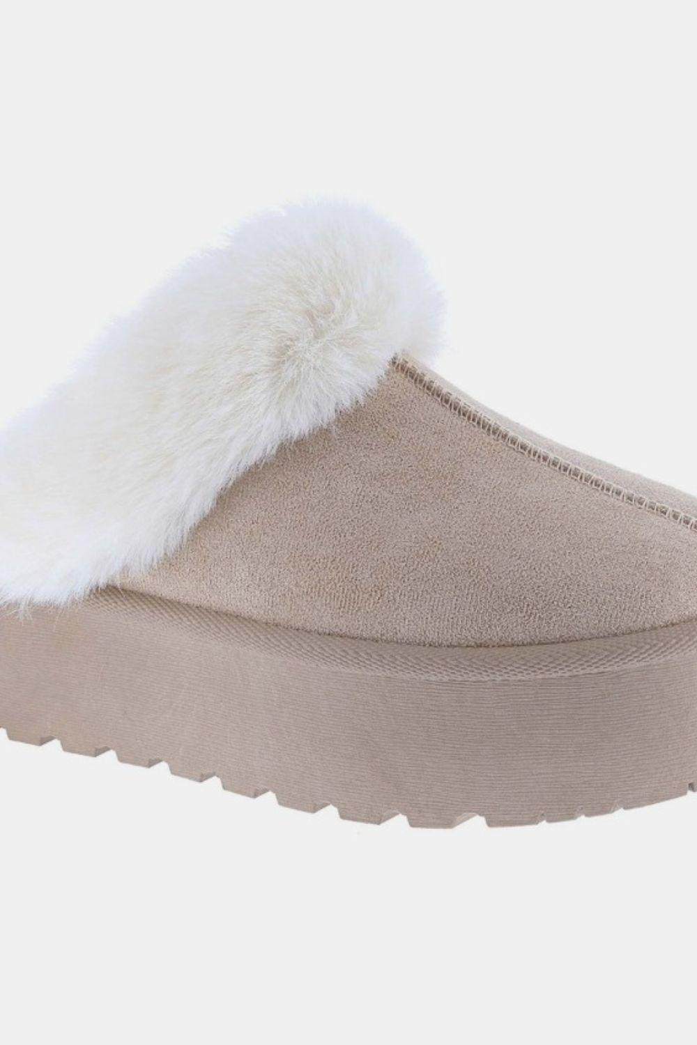 Weeboo Thick Bottom Fur Trim Snow Slippers - Clothes For Her Online Store