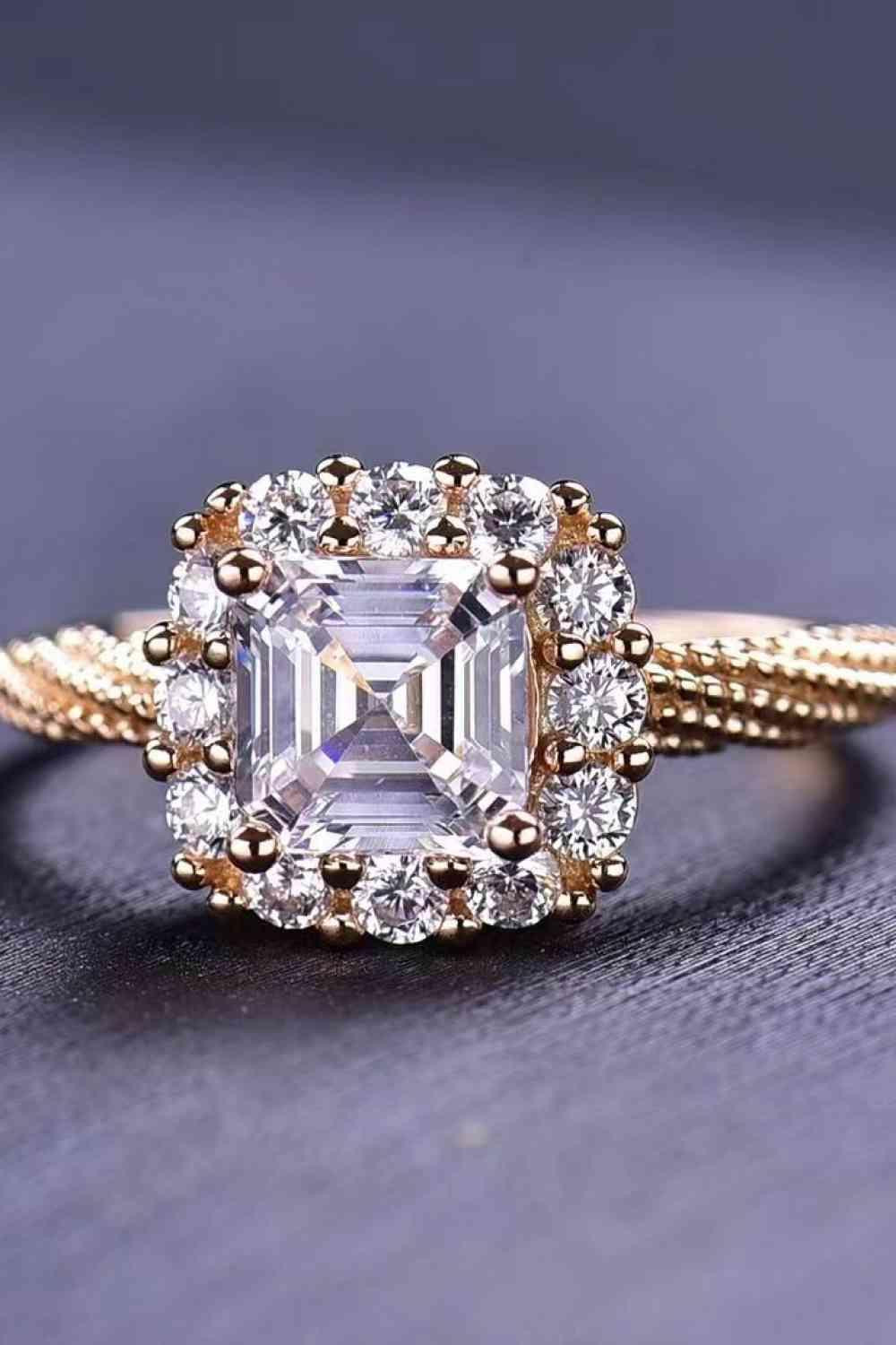 1 Carat Moissanite Twisted Ring - Clothes For Her Online Store