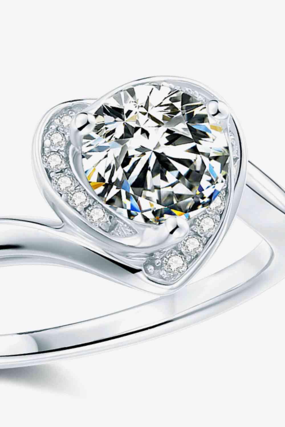 1 Carat Moissanite Heart Ring - Clothes For Her Online Store