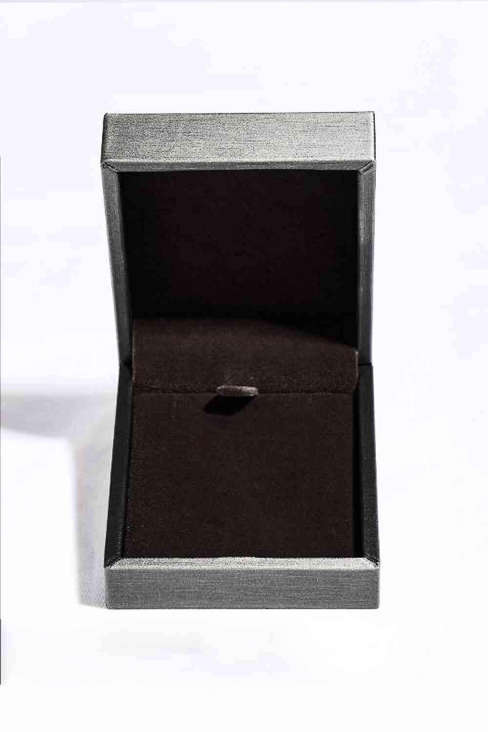 1 Carat Moissanite Floral Pendant Necklace - Clothes For Her Online Store