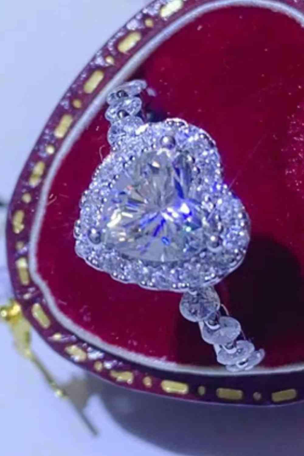 1 Carat Moissanite Heart Ring - Clothes For Her Online Store
