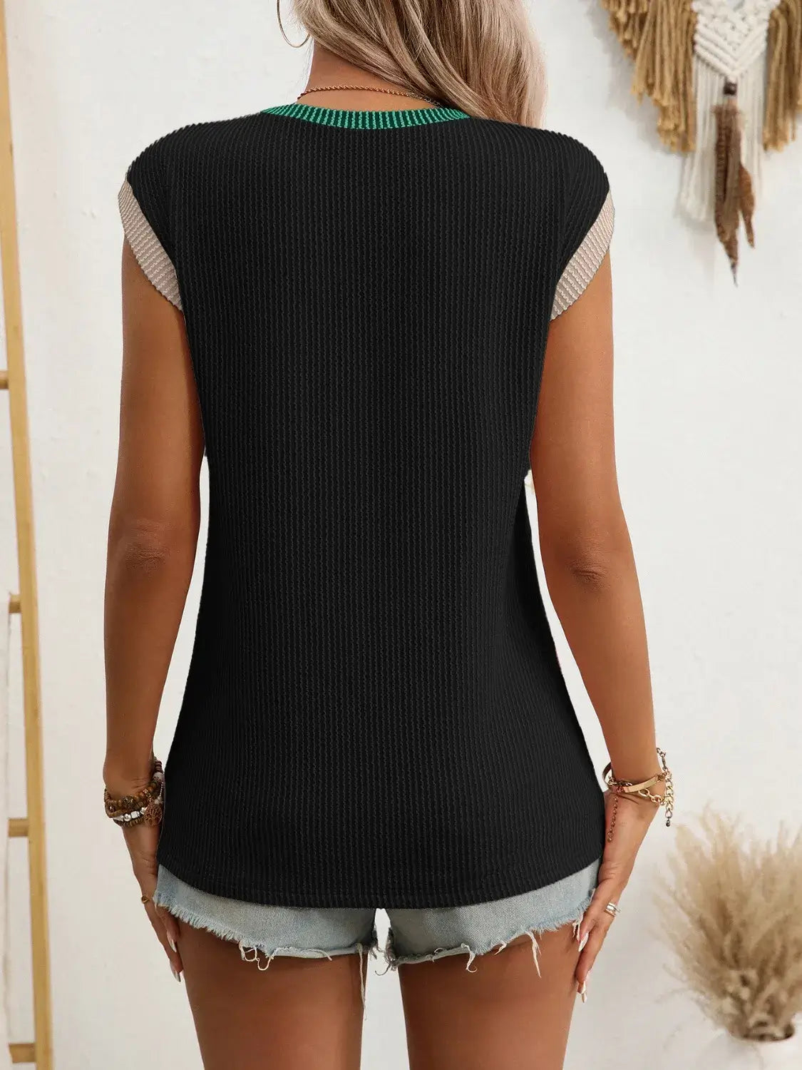 Round Neck Cap Sleeve T-Shirt