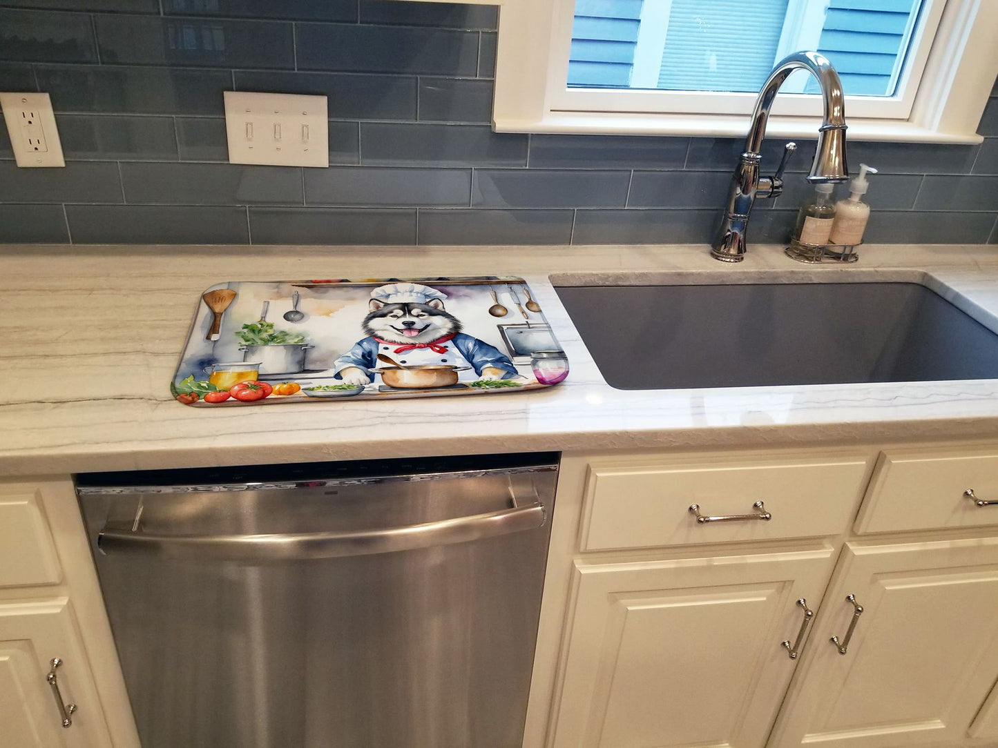 Alaskan Malamute The Chef Dish Drying Mat Absorbent Dish Drying Mat Pad for Kitchen Counter Dish Drainer Mat for Countertop, 14 x 21", Multicolor