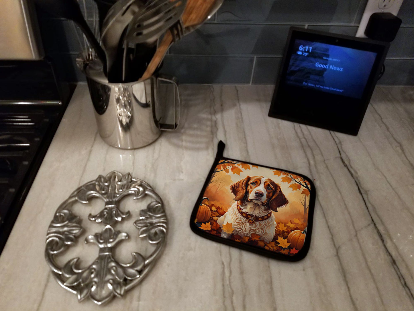 Brittany Spaniel Fall Pair of Pot Holders Kitchen Heat Resistant Pot Holders Sets Oven Hot Pads for Cooking Baking BBQ, 7 1/2 x 7 1/2