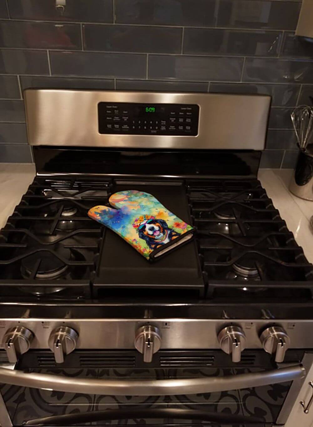 Bernese Mountain Dog Hippie Dawg Oven Mitt Heat Resistant Thick Oven Mitt for Hot Pans and Oven, Kitchen Mitt Protect Hands, Cooking Baking Glove