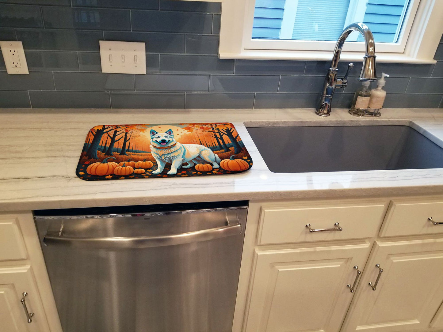 White German Shepherd Fall Dish Drying Mat Absorbent Dish Drying Mat Pad for Kitchen Counter Dish Drainer Mat for Countertop, 14 x 21", Multicolor