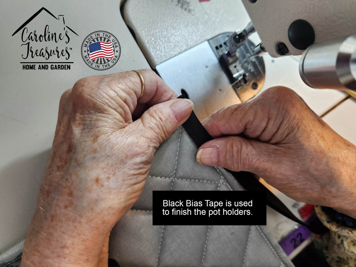 Entlebucher Mountain Dog and Flowers Pair of Pot Holders Kitchen Heat Resistant Pot Holders Sets Oven Hot Pads for Cooking Baking BBQ, 7 1/2 x 7 1/2