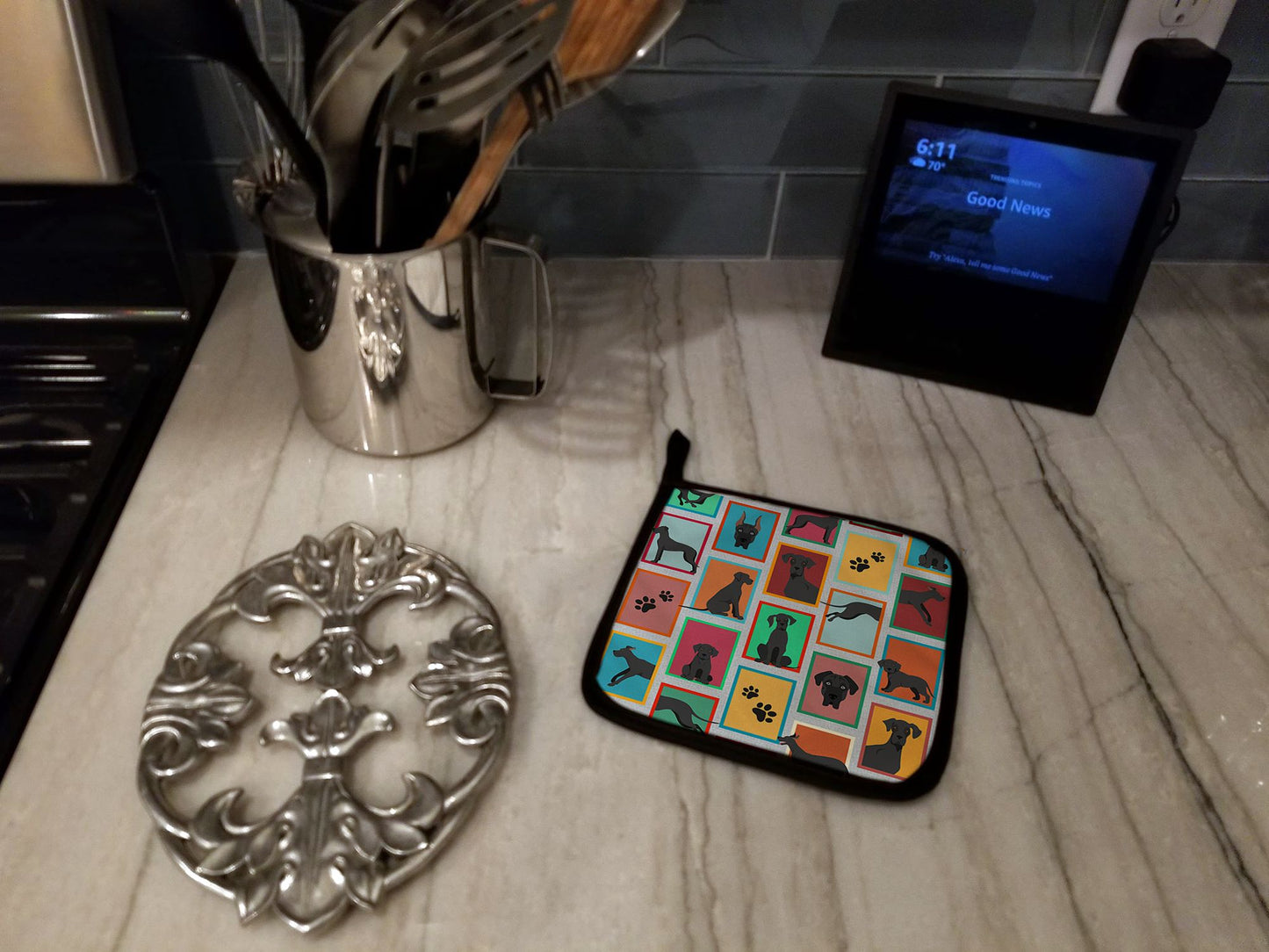 Lots of Black Great Dane Pair of Pot Holders Kitchen Heat Resistant Pot Holders Sets Oven Hot Pads for Cooking Baking BBQ, 7 1/2 x 7 1/2