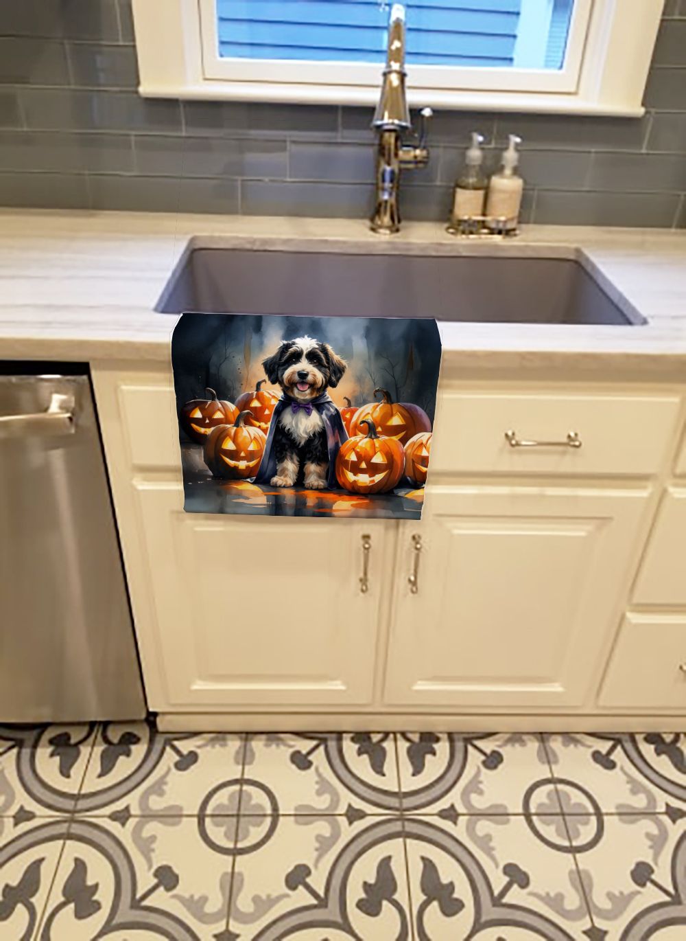 Bernedoodle Puppy Halloween Kitchen Towel Dish Cloths Guest Hand Towel Decorative Bathroom Towel for Face,Tea, Dishcloth, Kitchen and Bath