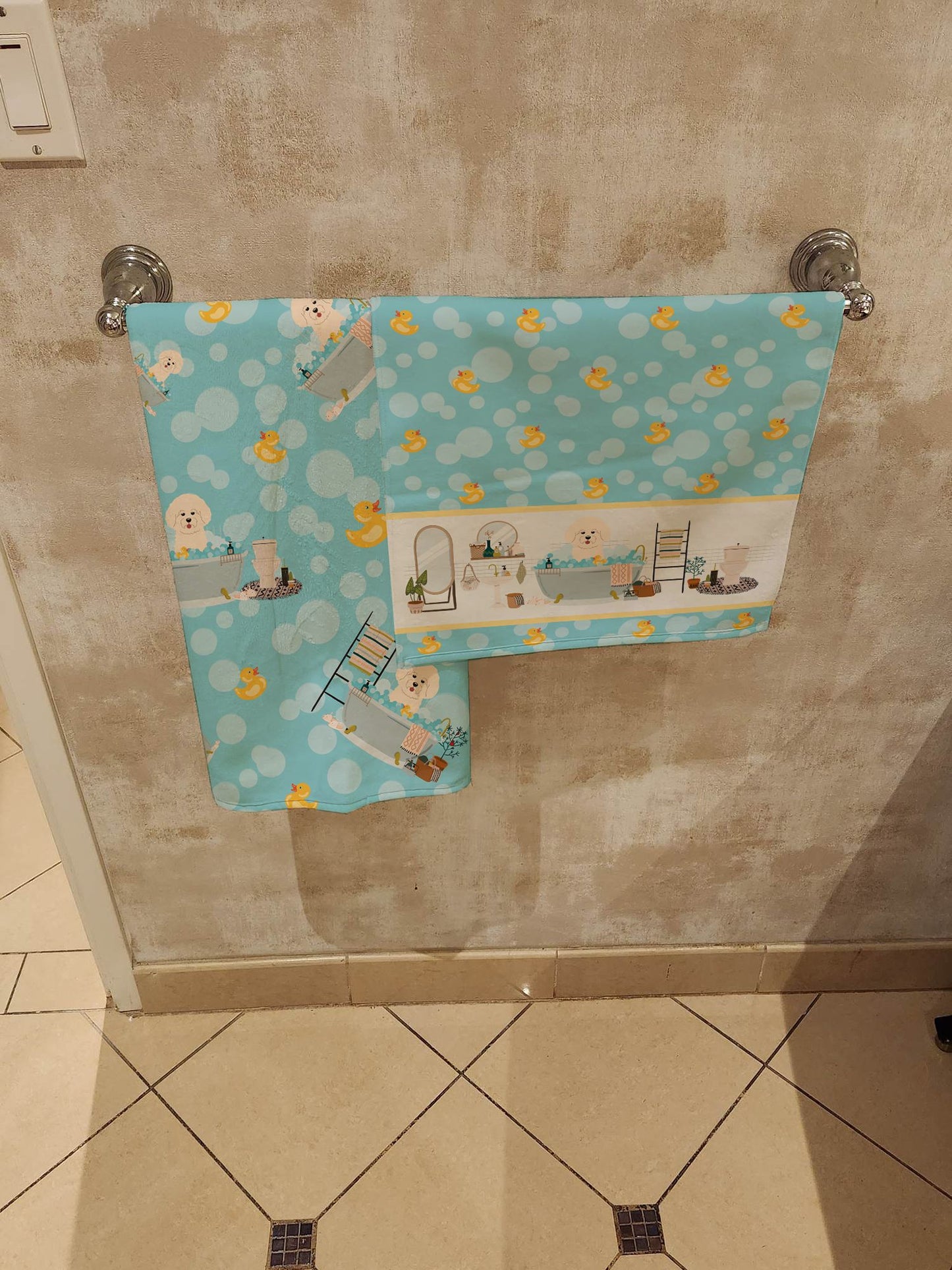 Bichon Frise in Bathtub Bath Towel Large Oversized Plush Fitness Body Towel, Ultra Soft Absorbent Quick Drying, 42"L x 24"W