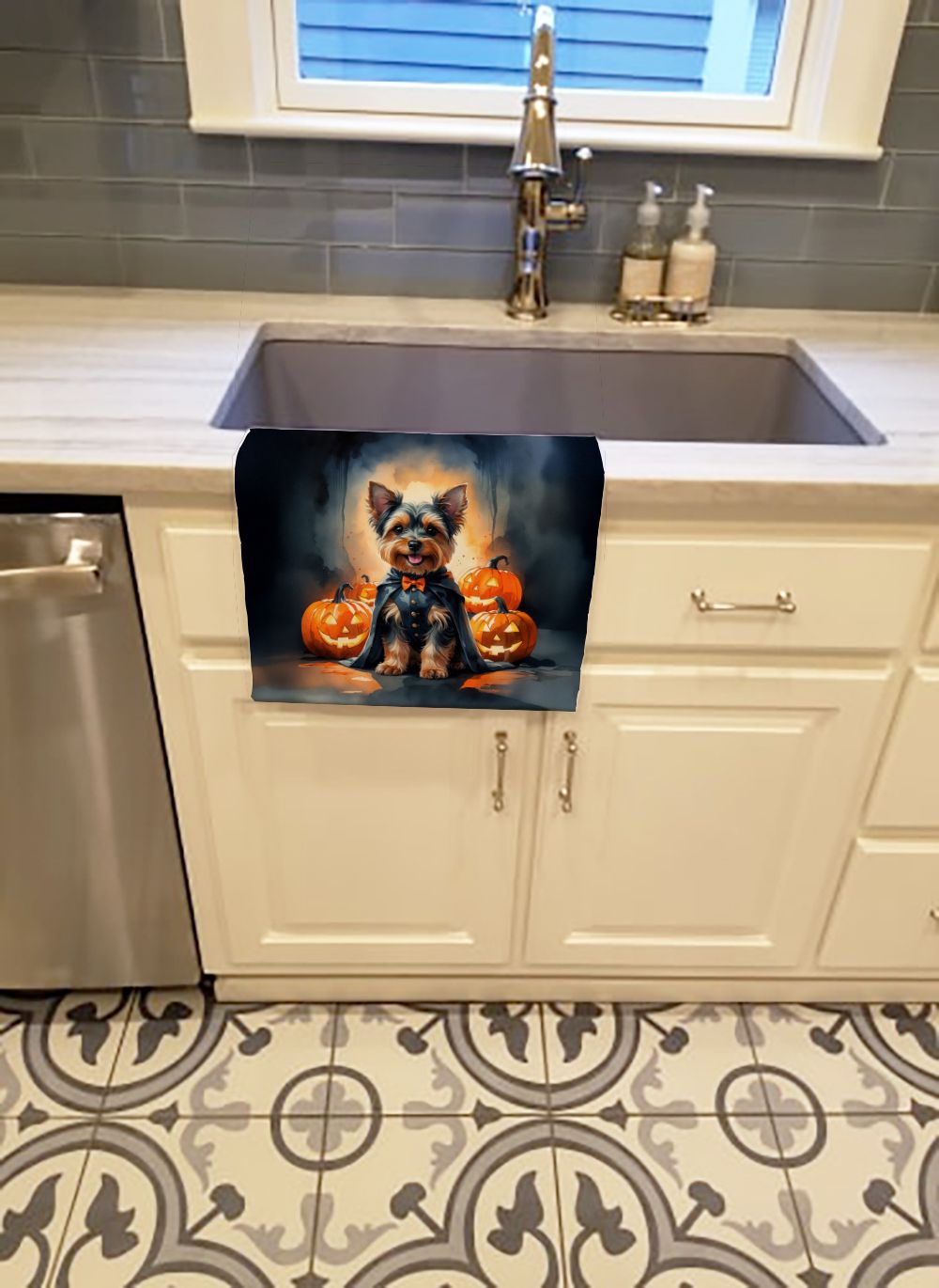 Yorkshire Terrier Yorkie Puppy Halloween Kitchen Towel Dish Cloths Guest Hand Towel Decorative Bathroom Towel for Face,Tea, Dishcloth, Kitchen and Bath