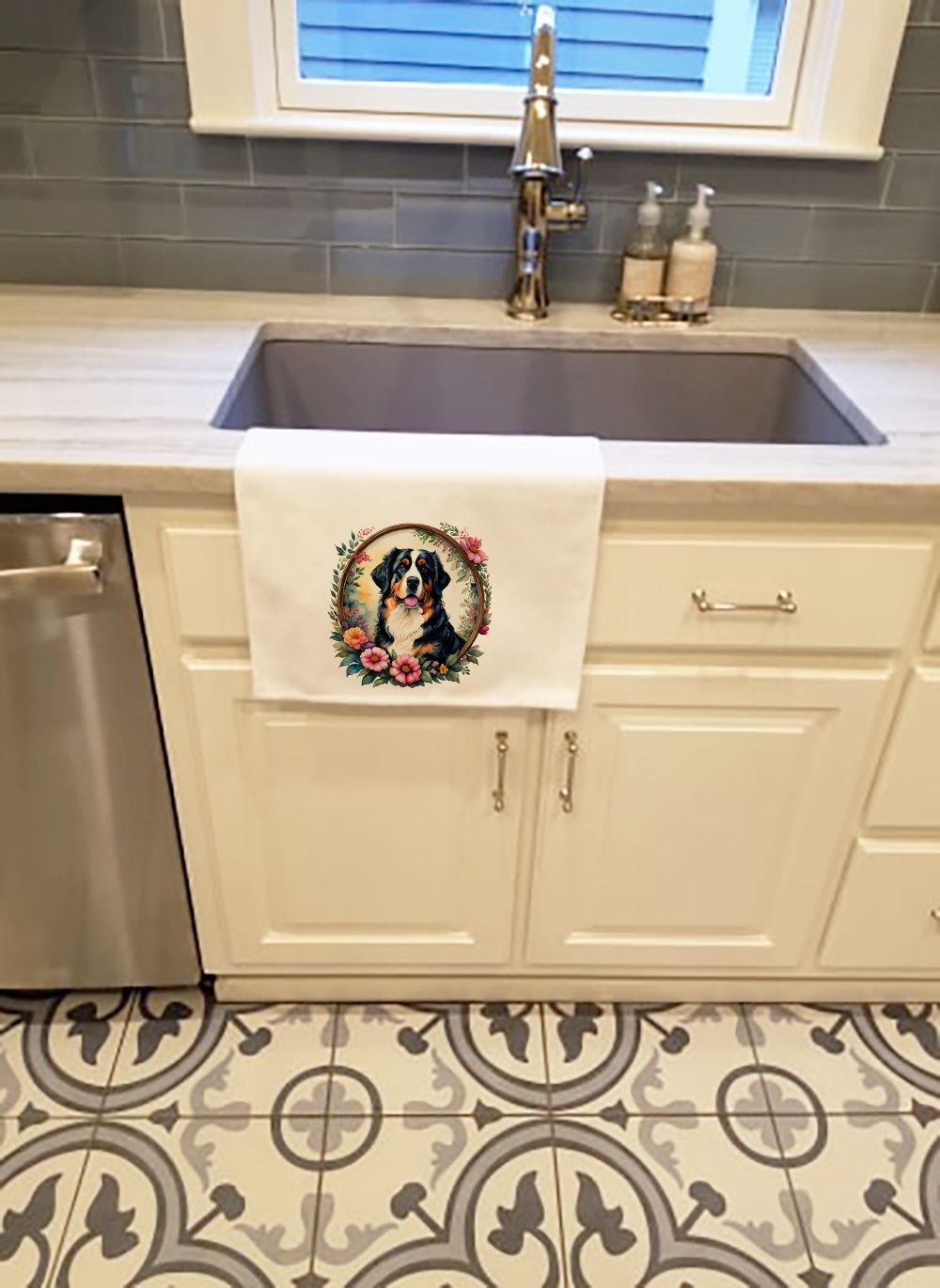 Bernese Mountain Dog and Flowers Kitchen Towel Set of 2 White Dish Towels Decorative Bathroom Hand towel for Hand, Face, Hair, Yoga, Tea, Dishcloth, 19 X 28", White