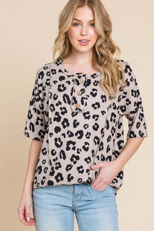 BOMBOM Button Detail Exposed Seam Leopard Half Sleeve Top - Clothes For Her Online Store
