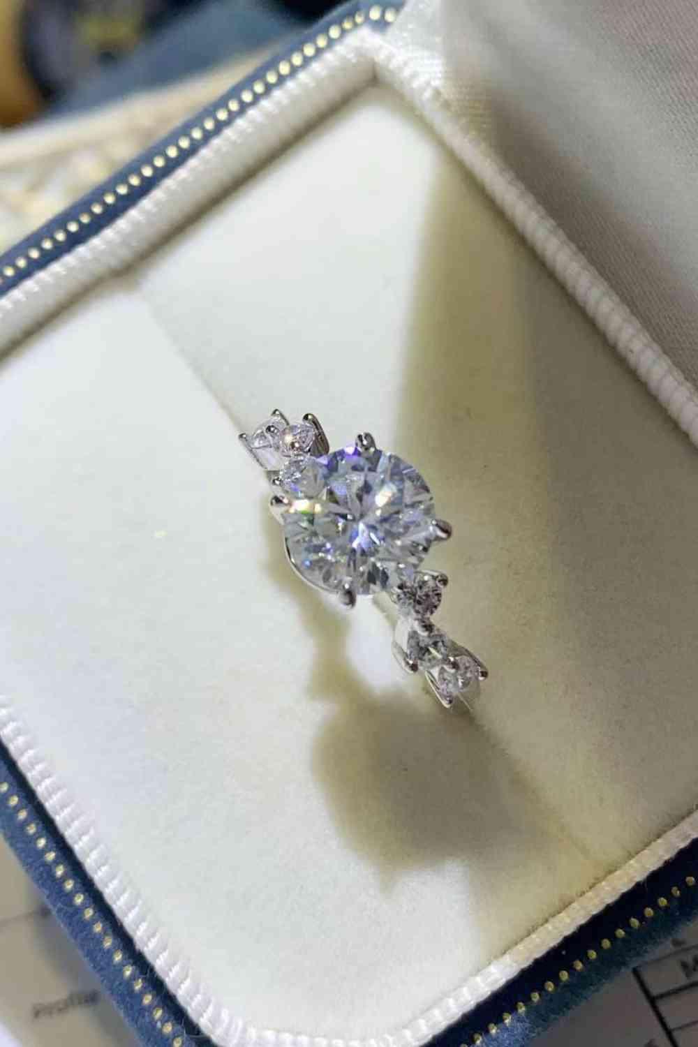 2 Carat Moissanite 925 Sterling Silver Ring - Clothes For Her Online Store